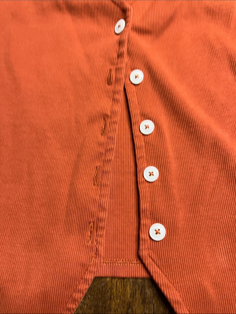 Express Rust-Orange Ribbed Button-Front Sleeveless Tank - Picture 3 of 4